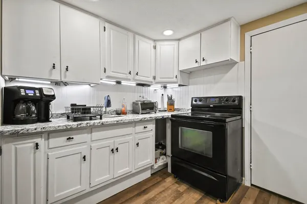 $525,000 | 175 Armsby Road, Sutton, MA 01590