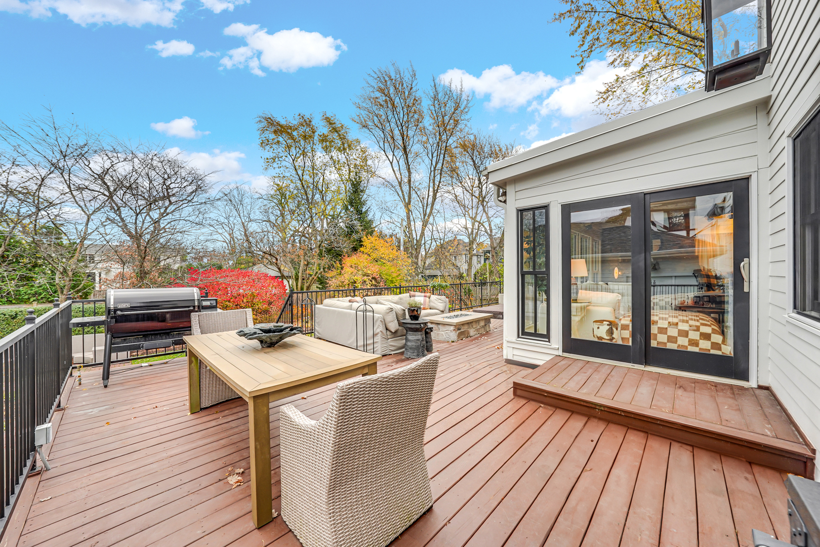 475 Cedar Street Winnetka, IL 60093 - Photo 39 of 46 a view of a chairs and table on the wooden floor
