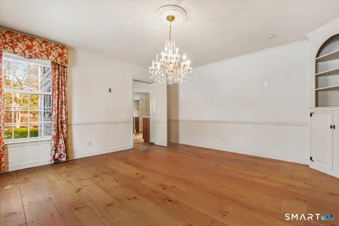 $2,495,000 | 77 Winfield Lane, New Canaan, CT 06840