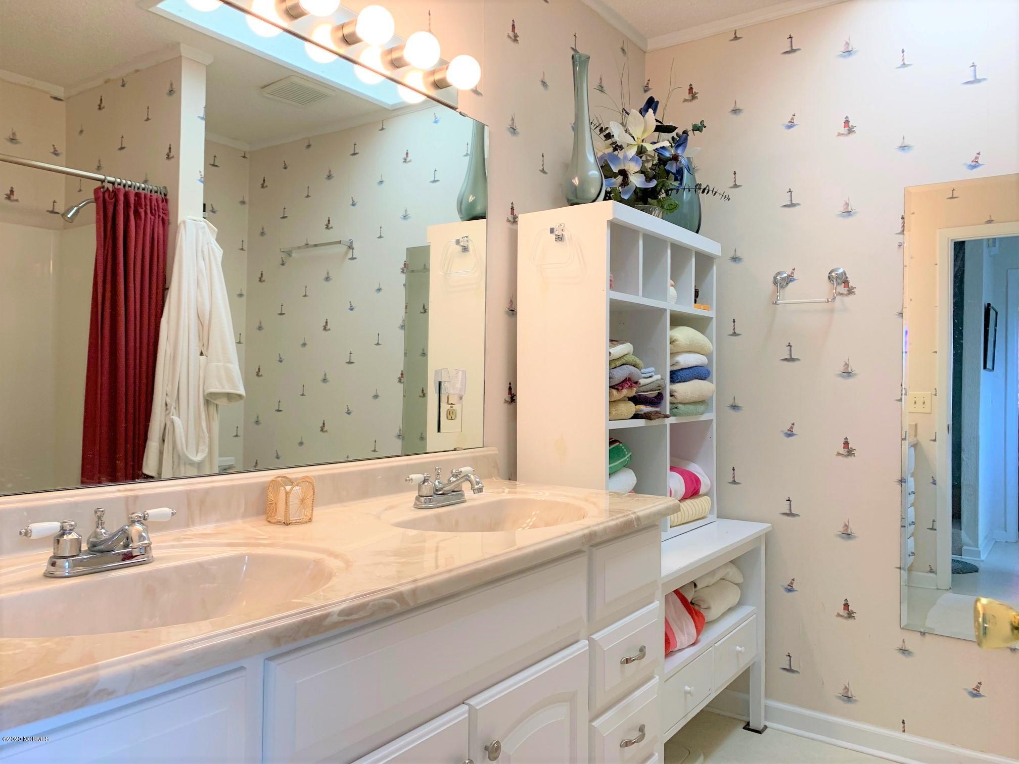 116 Ferry Road, Unit B Holden Beach, NC 28462 - Photo 29 of 45 13