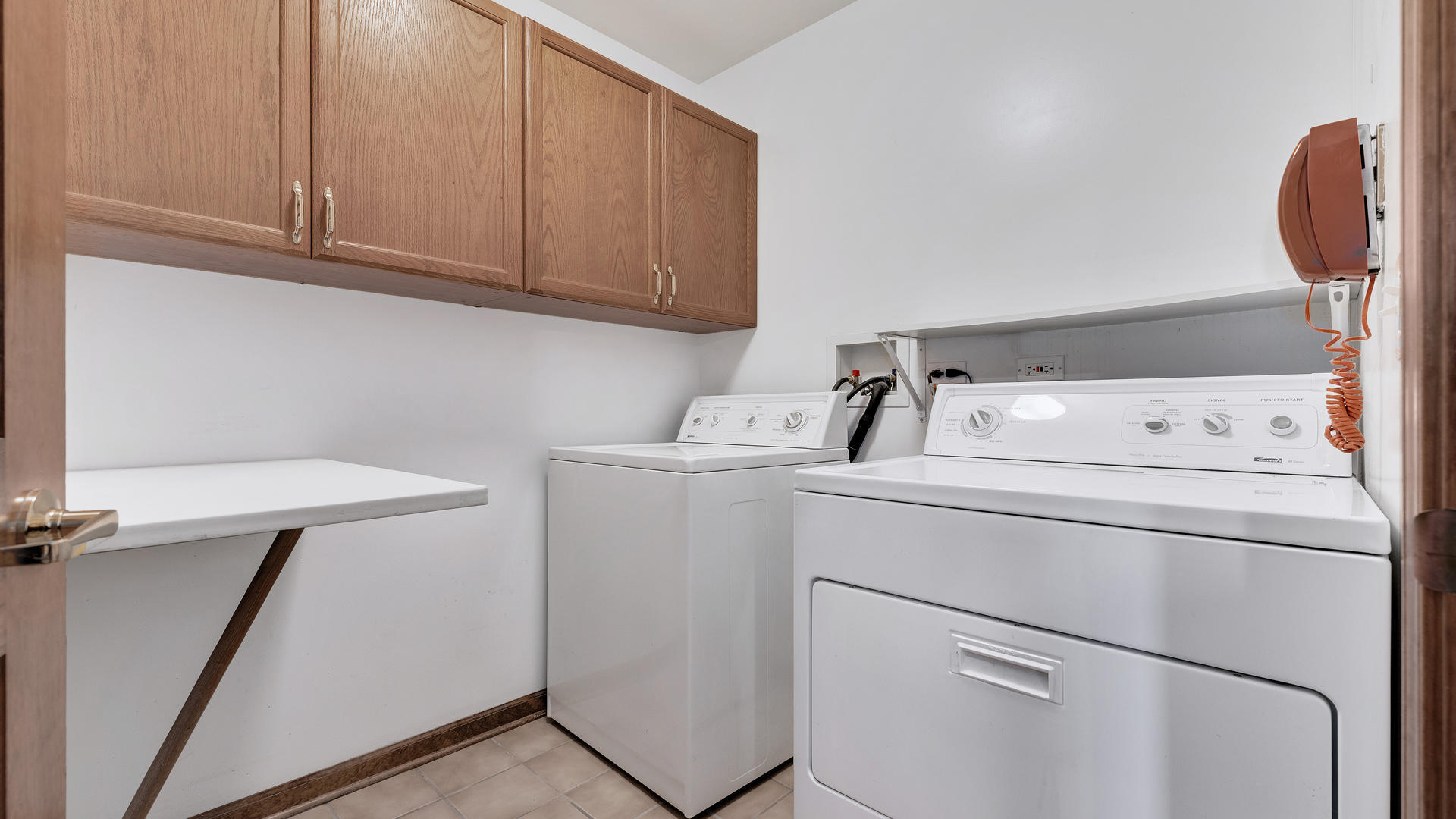 1015 East Thomas Road Wheaton, IL 60187 - Photo 23 of 28