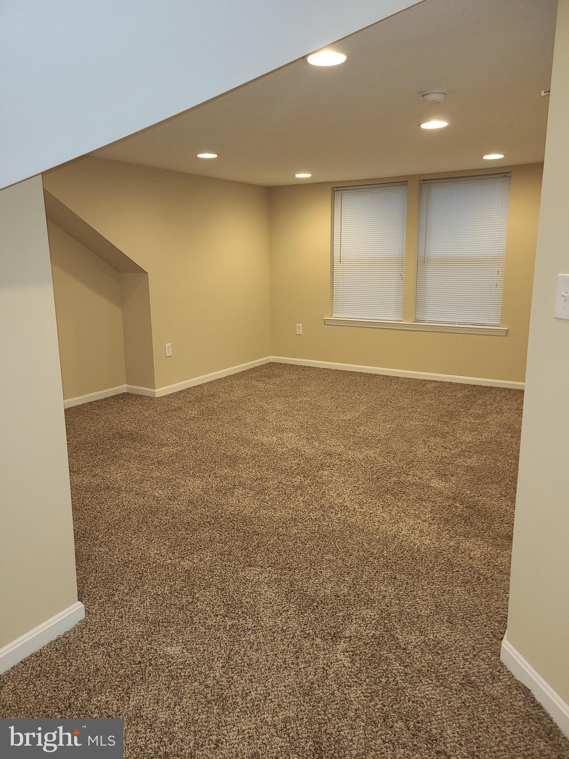 4217 Thorncliff Road Baltimore, MD 21236 - Photo 22 of 35 Primary bedroom