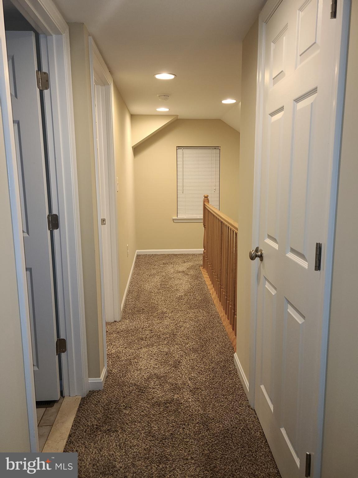 4217 Thorncliff Road Baltimore, MD 21236 - Photo 29 of 35 Upper level hallway