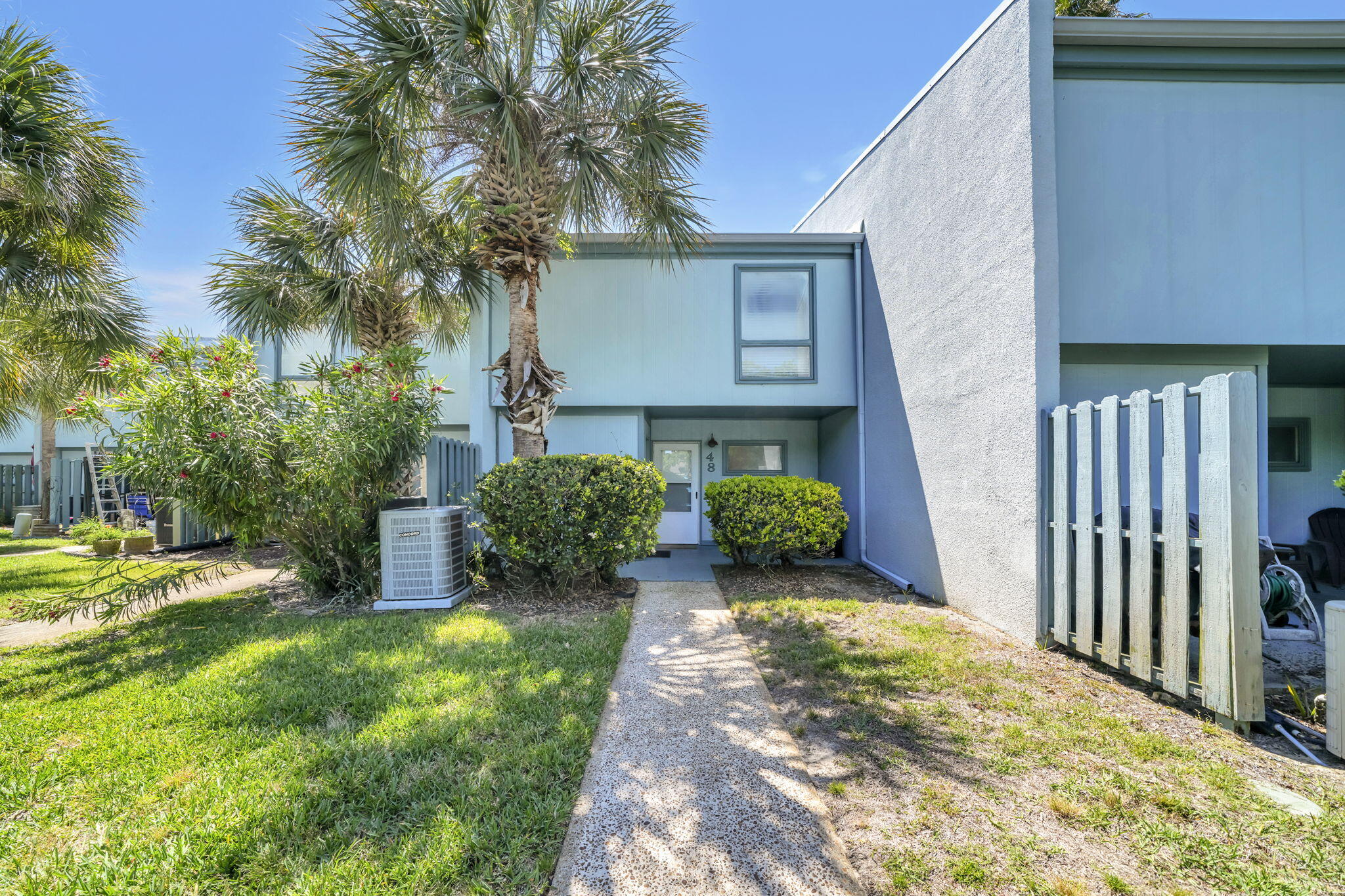 22400 Front Beach Road, Unit 48 Panama City Beach, FL 32413 - Photo 42 of 44 Front of Townhome