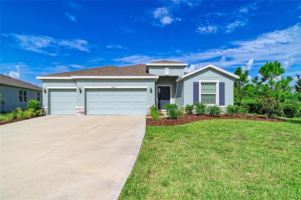 11007 Tamarack Place Parrish, FL 34219 - Photo 3 of 40 Gallery Image 3