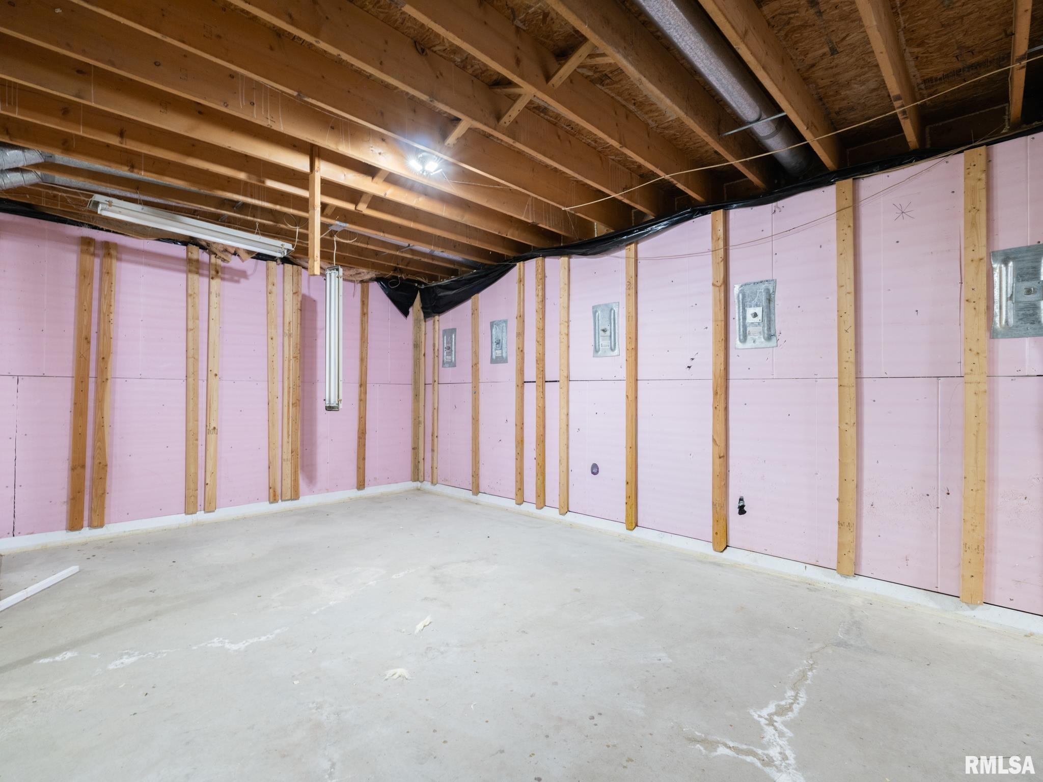 1753 Wiedman Road Lowpoint, IL 61545 - Photo 37 of 55 Gallery Image 37