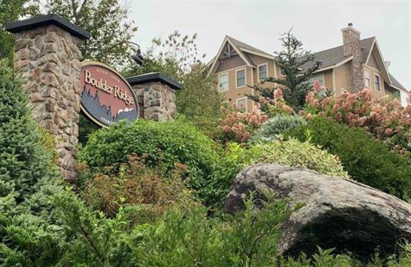 25 B Boulder Ridge Drive, Unit B West Dover, VT 05356 - Photo 3 of 37