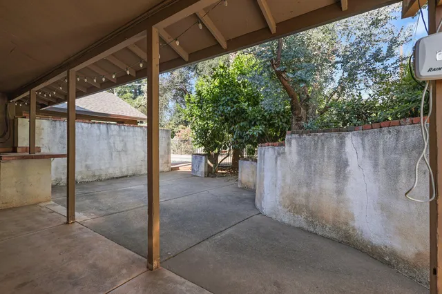 $425,000 | 3428 Adams Lane, Redding, CA 96002