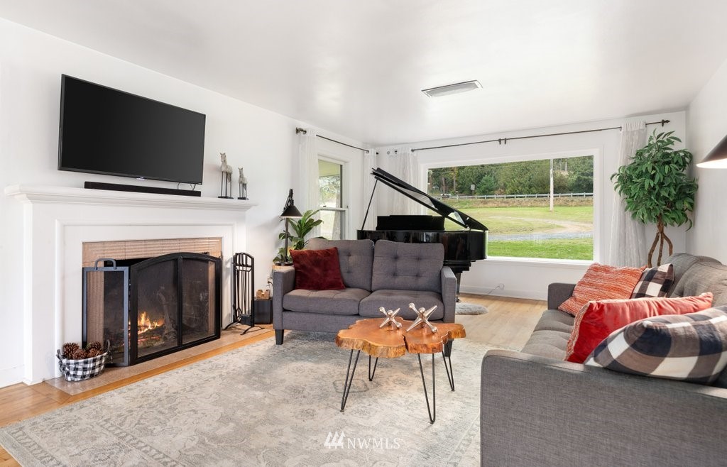 5128 Bayview Road Langley, WA 98260 - Photo 6 of 32 Gallery Image 6
