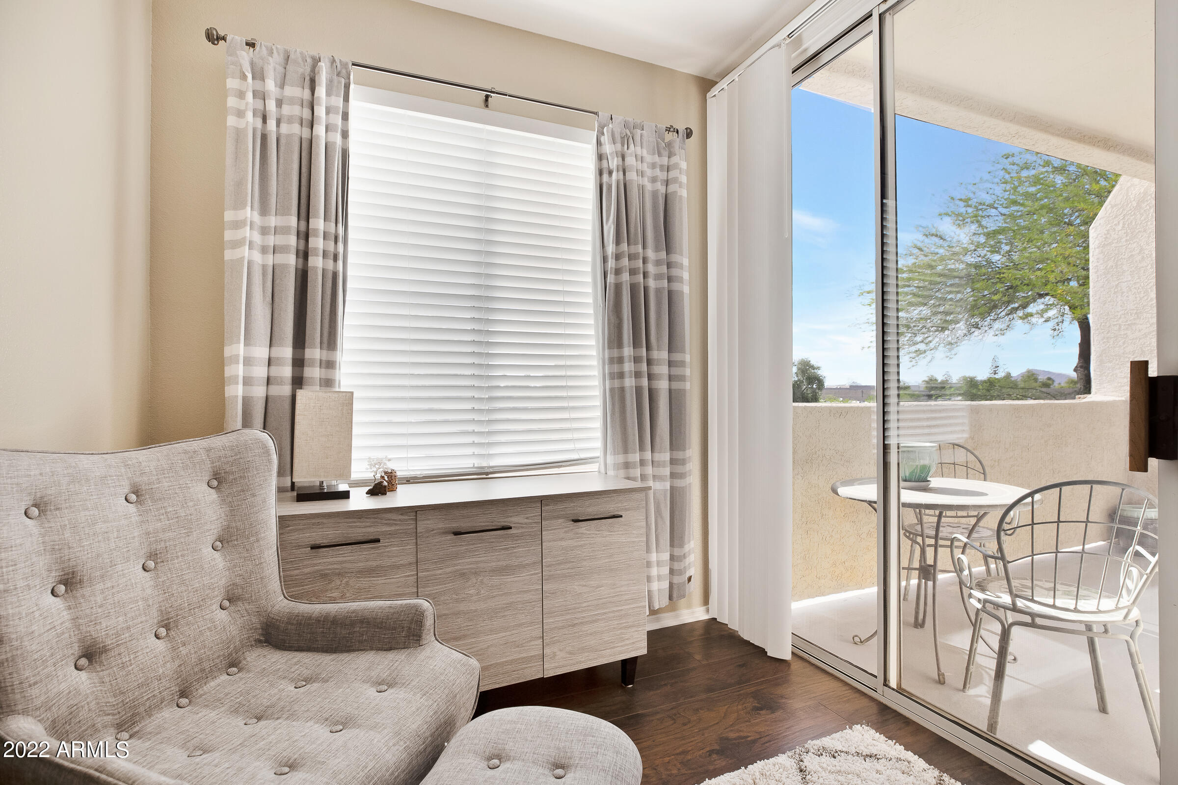 2134 East Broadway Road, Unit 2034 Tempe, AZ 85282 - Photo 14 of 18 2134 E Broadway Rd #2034-14