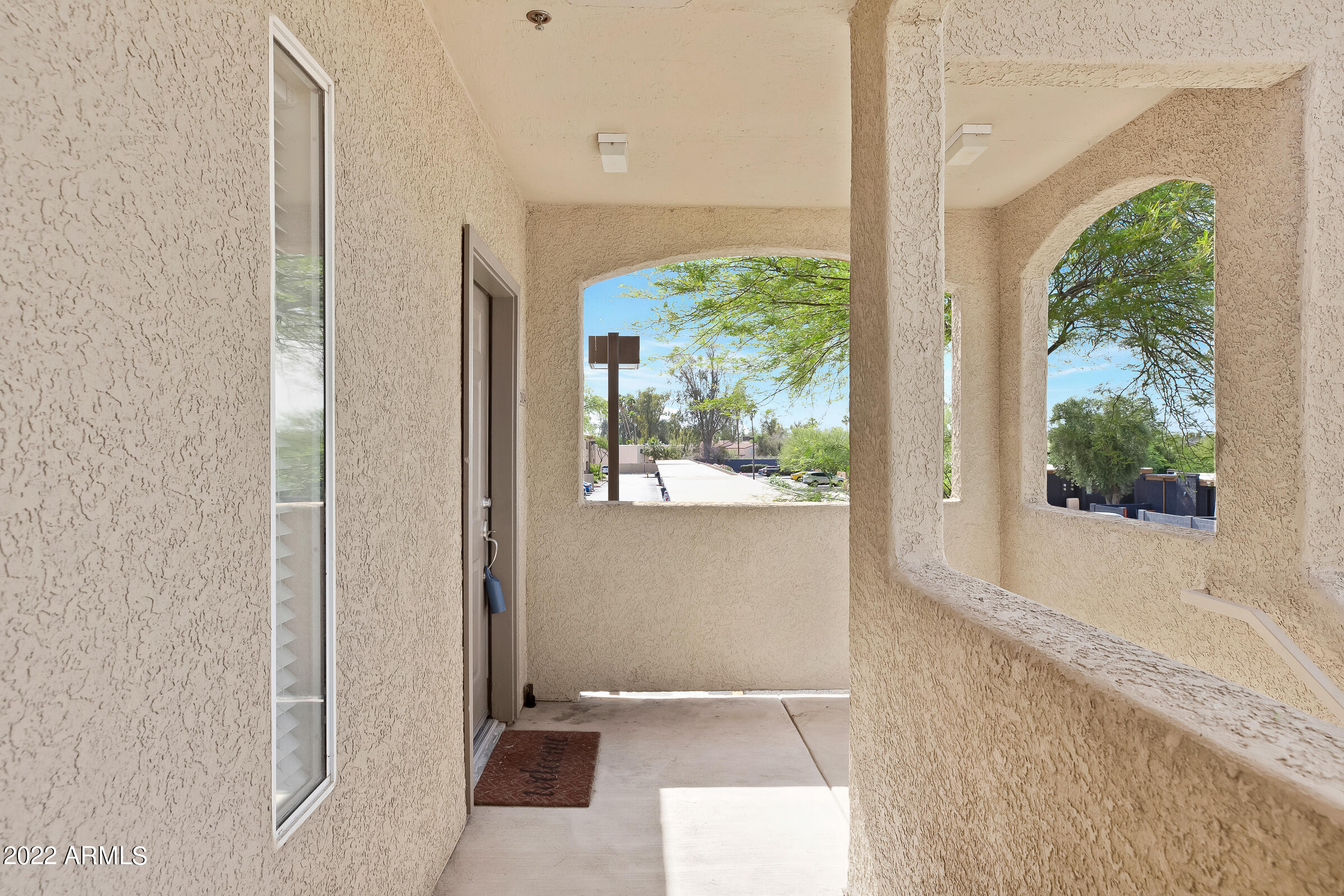 2134 East Broadway Road, Unit 2034 Tempe, AZ 85282 - Photo 3 of 18 2134 E Broadway Rd #2034-3