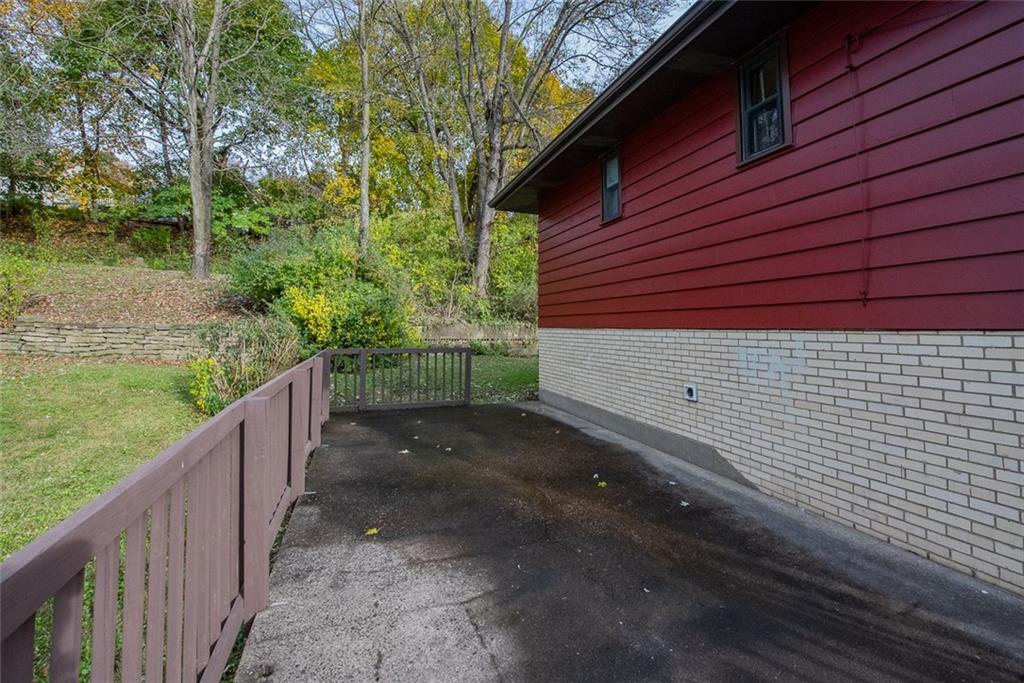 805 Jefferson Road Pittsburgh, PA 15235 - Photo 22 of 25 Gallery Image 22