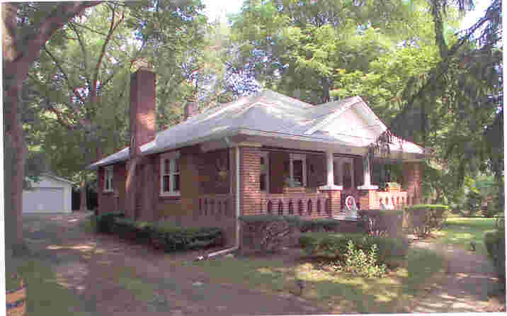 211 South Stradling Road Muncie, IN 47304 - Photo 1 of 1