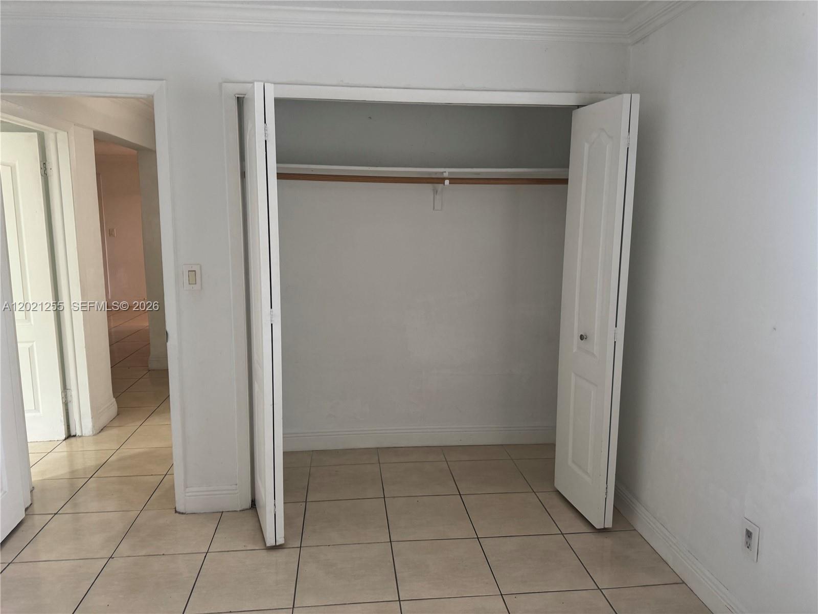 11 Southwest 32nd Avenue, Unit 1 Miami, FL 33135 - Photo 9 of 12 Master