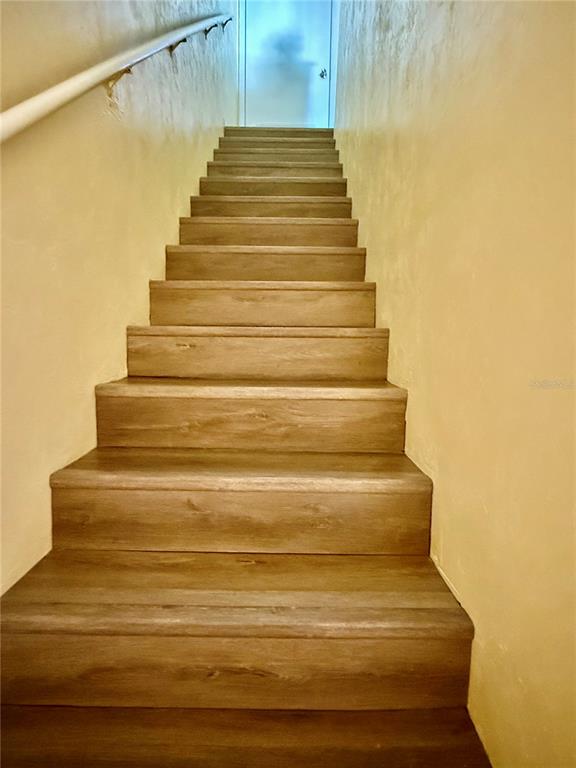 2735 Southwest 35th Place, Unit 1604 Gainesville, FL 32608 - Photo 17 of 25 a view of entryway