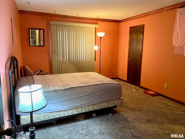 $115,000 | 204 East Hamilton Street, Energy, IL 62933