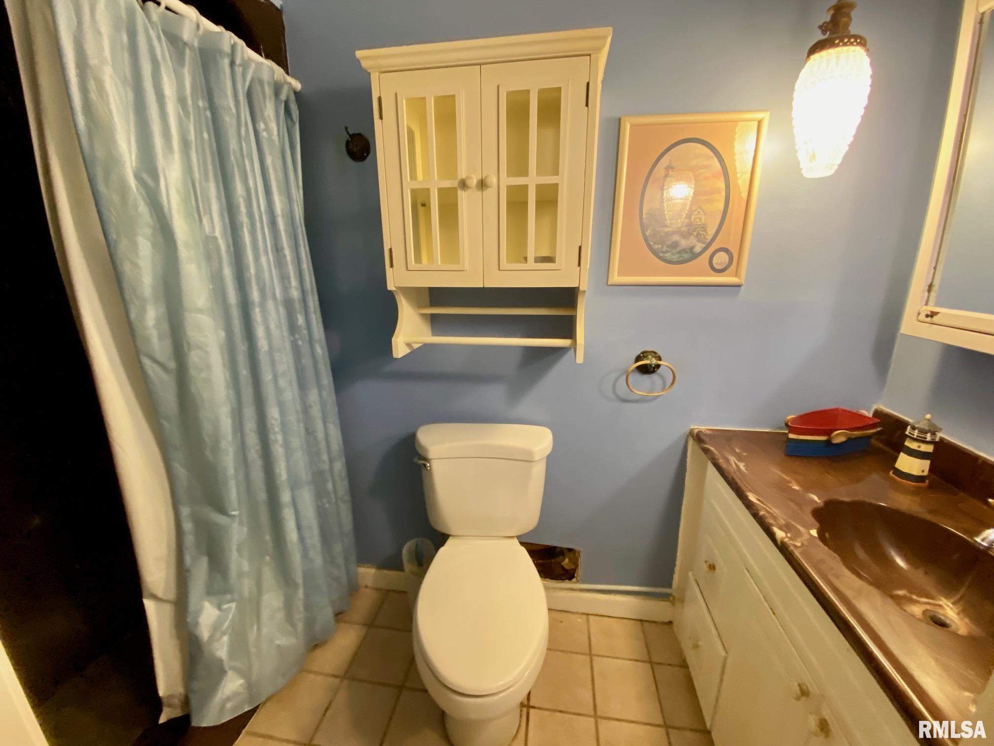 204 East Hamilton Street Energy, IL 62933 - Photo 10 of 17