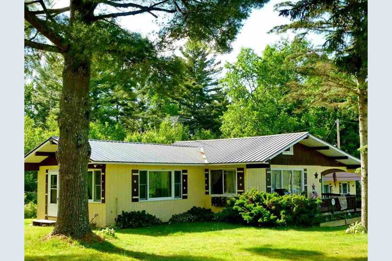 66 Little River Road Carroll, NH 03595 - Photo 1 of 20 Gallery Image 1