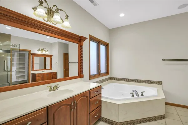$775,000 | 4412 Brittany Trail Drive, Champaign, IL 61822