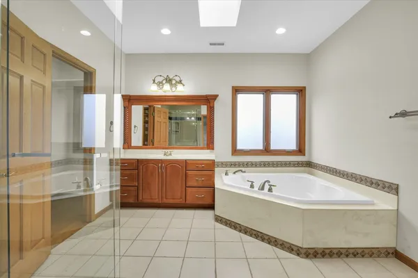 $775,000 | 4412 Brittany Trail Drive, Champaign, IL 61822