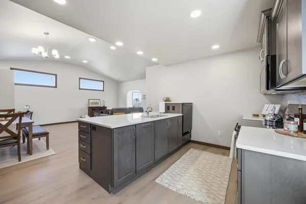 $433,861 | 6270 21st Street South, Fargo, ND 58104