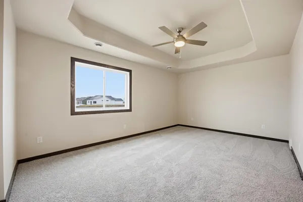 $433,861 | 6270 21st Street South, Fargo, ND 58104