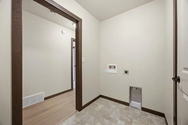 $433,861 | 6270 21st Street South, Fargo, ND 58104