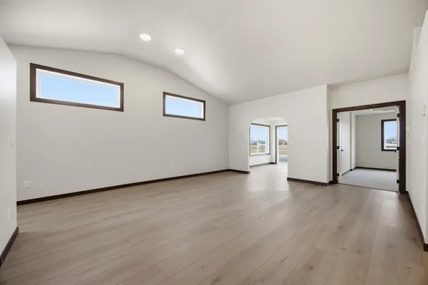 $433,861 | 6270 21st Street South, Fargo, ND 58104