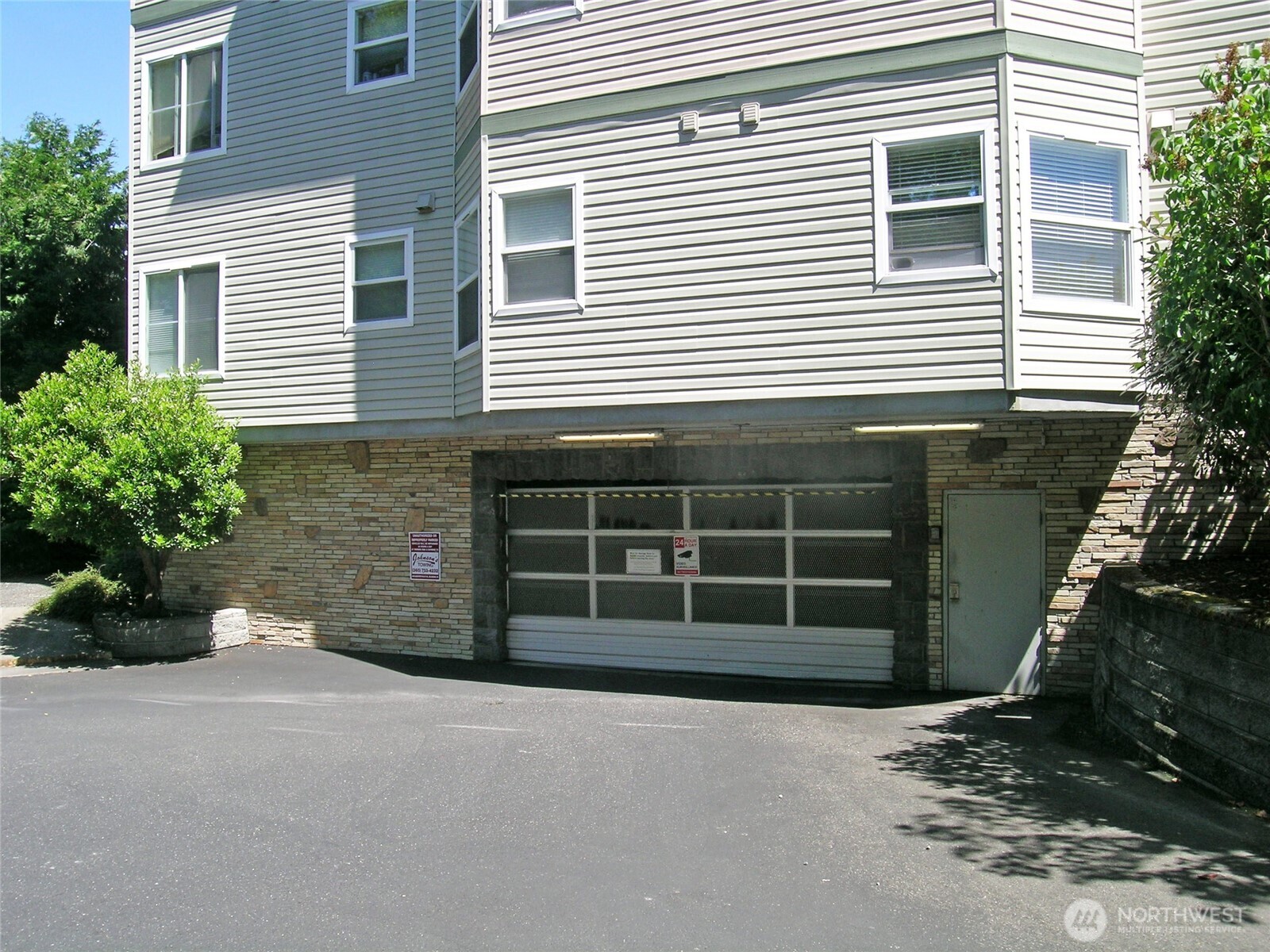 255 West Bakerview Road, Unit 401 Bellingham, WA 98226 - Photo 20 of 23