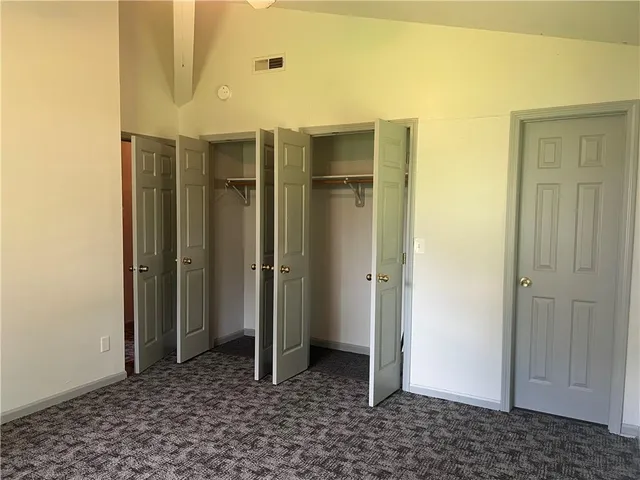 $497,500 | 133 North White Drive, Gardner, KS 66030