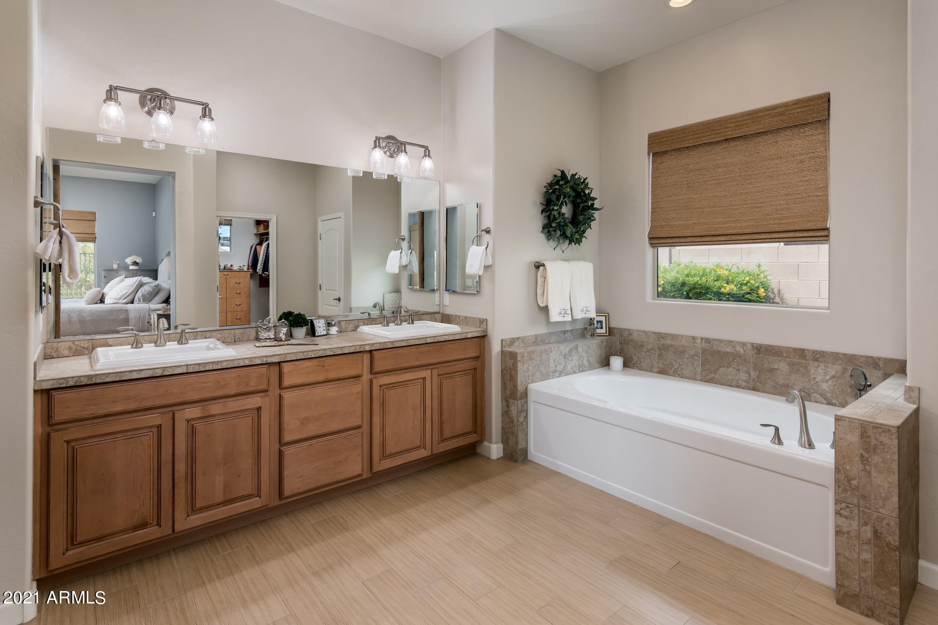 5704 East Sleepy Ranch Road Cave Creek, AZ 85331 - Photo 35 of 70 Primary Suite Bathroom