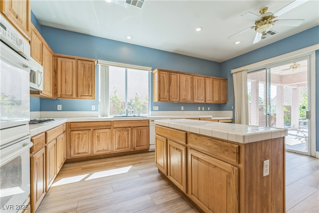 10023 Liberty View Road Las Vegas, NV 89148 - Photo 6 of 30 Gallery Image 6