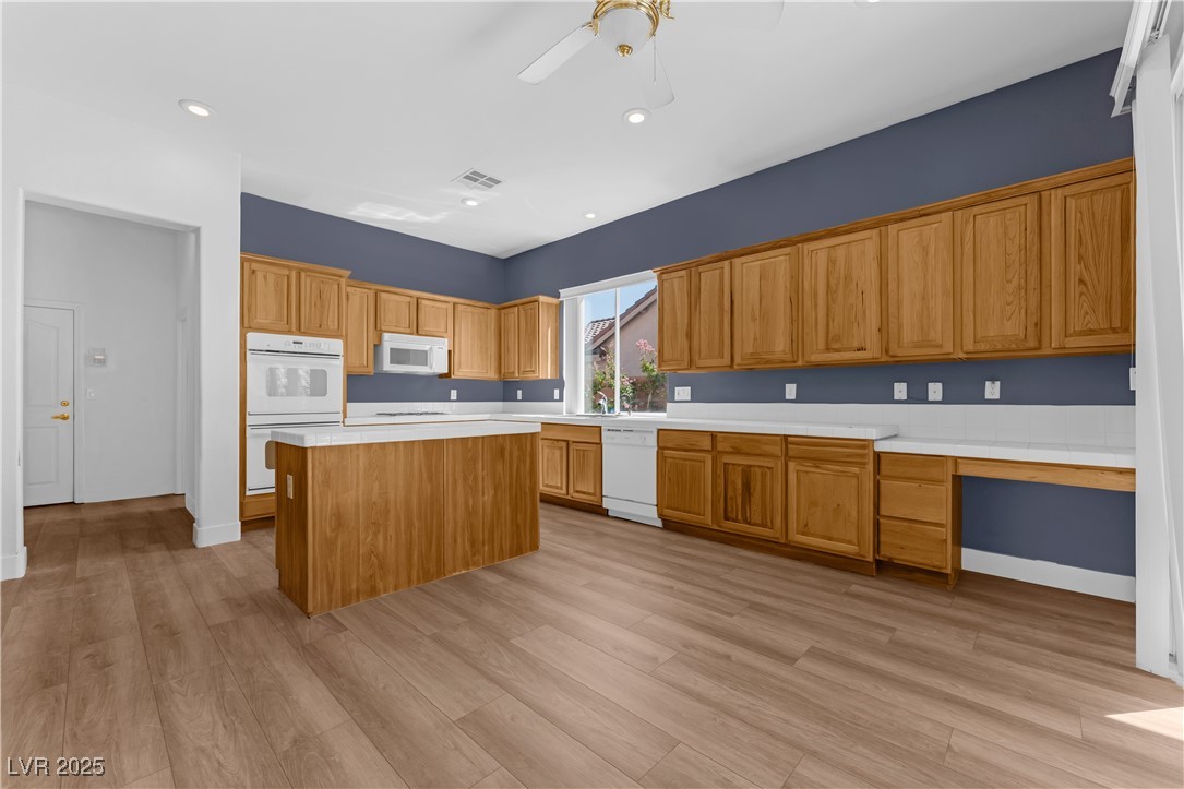 10023 Liberty View Road Las Vegas, NV 89148 - Photo 8 of 30 Gallery Image 8