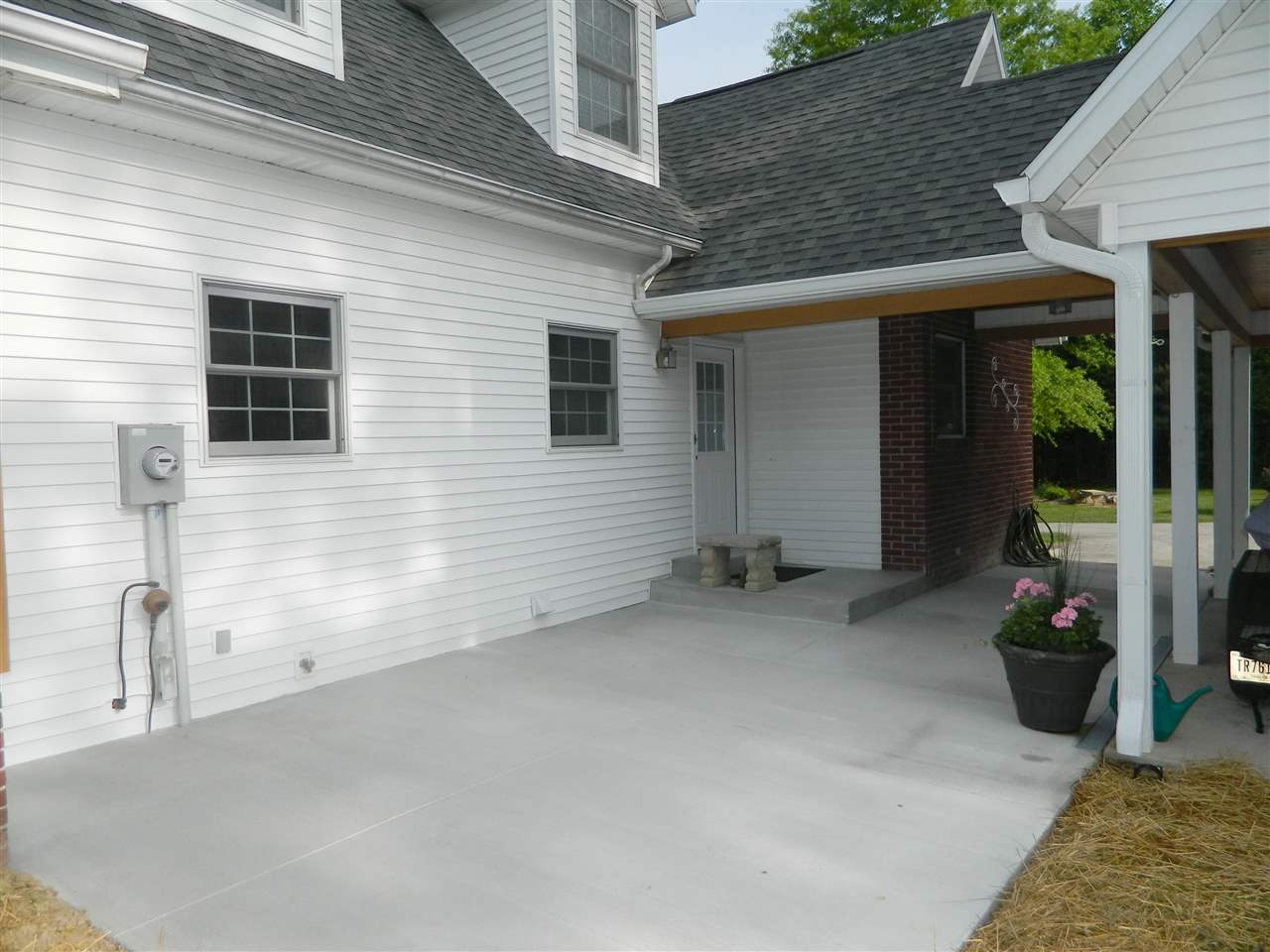 1715 East Rayletown Road Bloomington, IN 47401 - Photo 28 of 33 Gallery Image 28