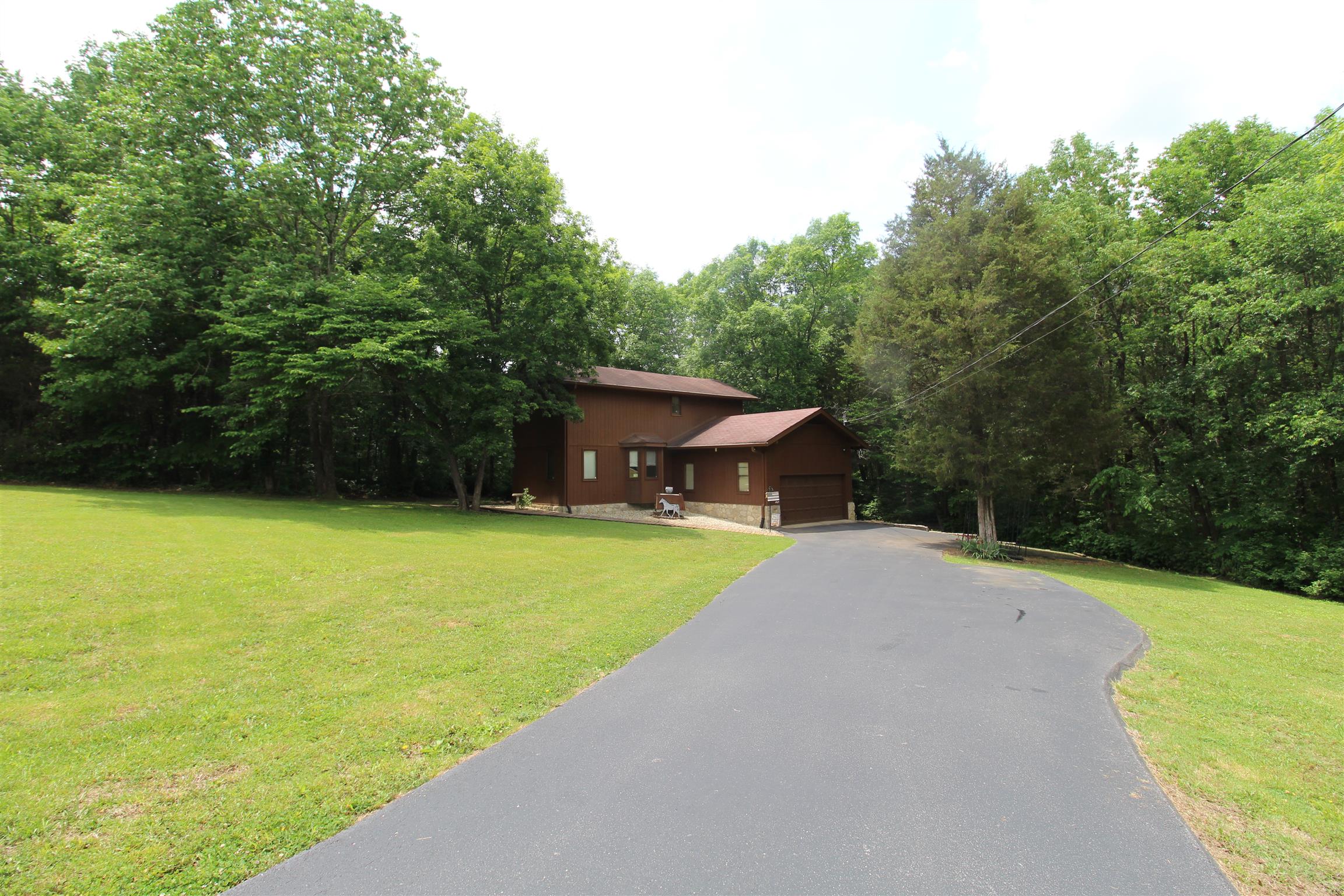 124 Moss Glen Road Lebanon, TN 37090 - Photo 1 of 26 Gallery Image 1