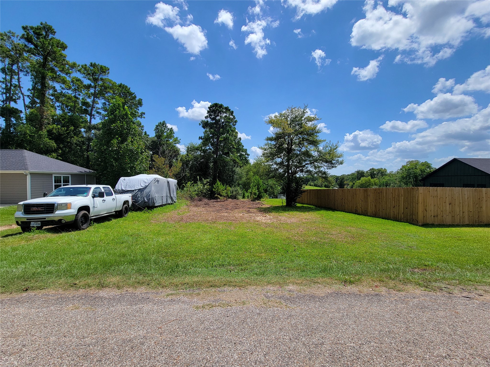 0 Tri Lakes Road Montgomery, TX 77316 - Photo 2 of 20 Front of lot- Car/trailer has since been removed