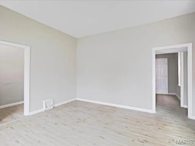 $188,000 | 6730 Vermont Avenue, St. Louis, MO 63111