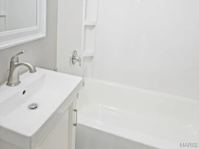 $188,000 | 6730 Vermont Avenue, St. Louis, MO 63111