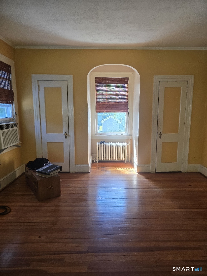 197 Ridgefield Street Hartford, CT 06112 - Photo 19 of 23 Master Bedroom