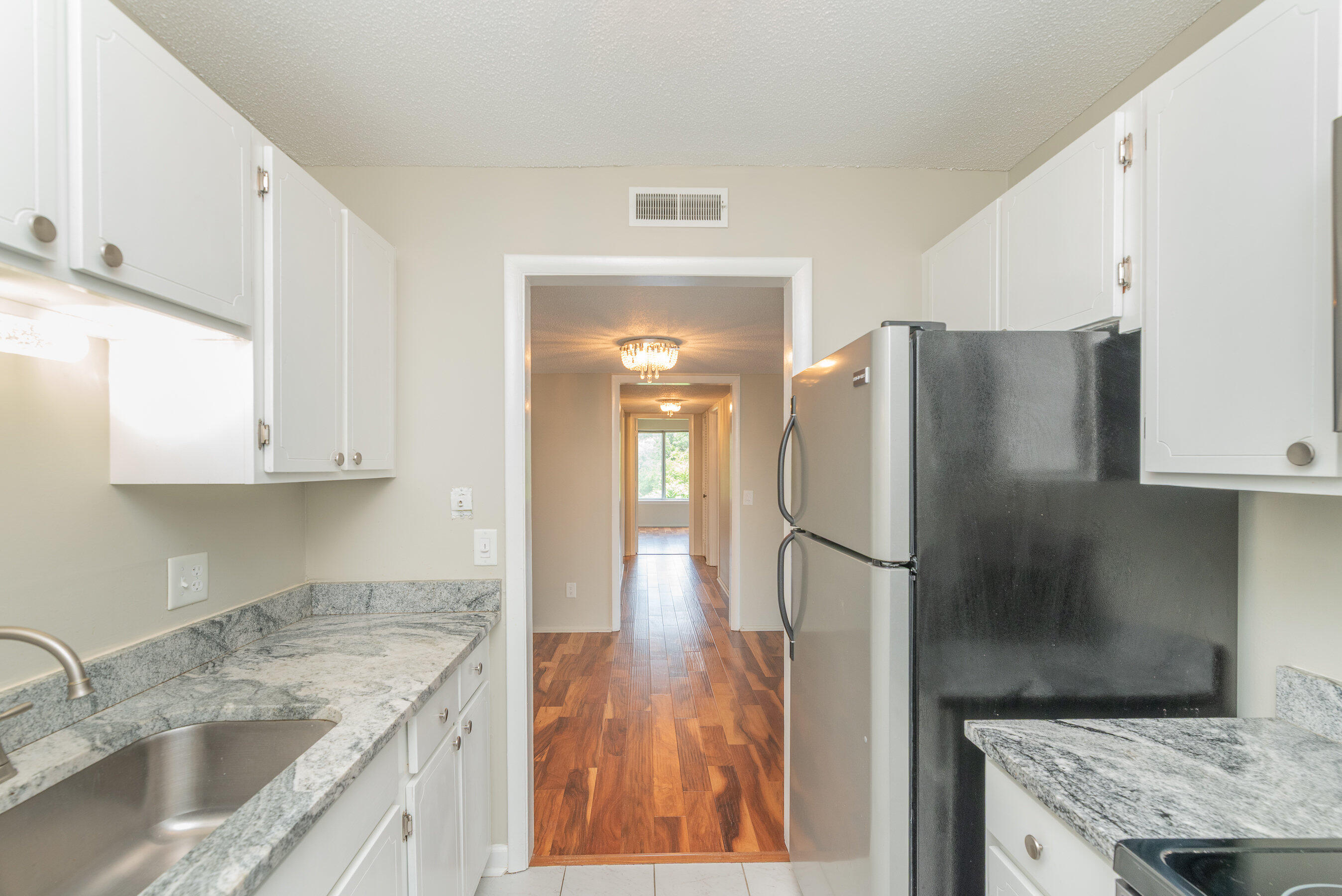 321 Laurens Street Southwest, Unit B3 Aiken, SC 29801 - Photo 14 of 25