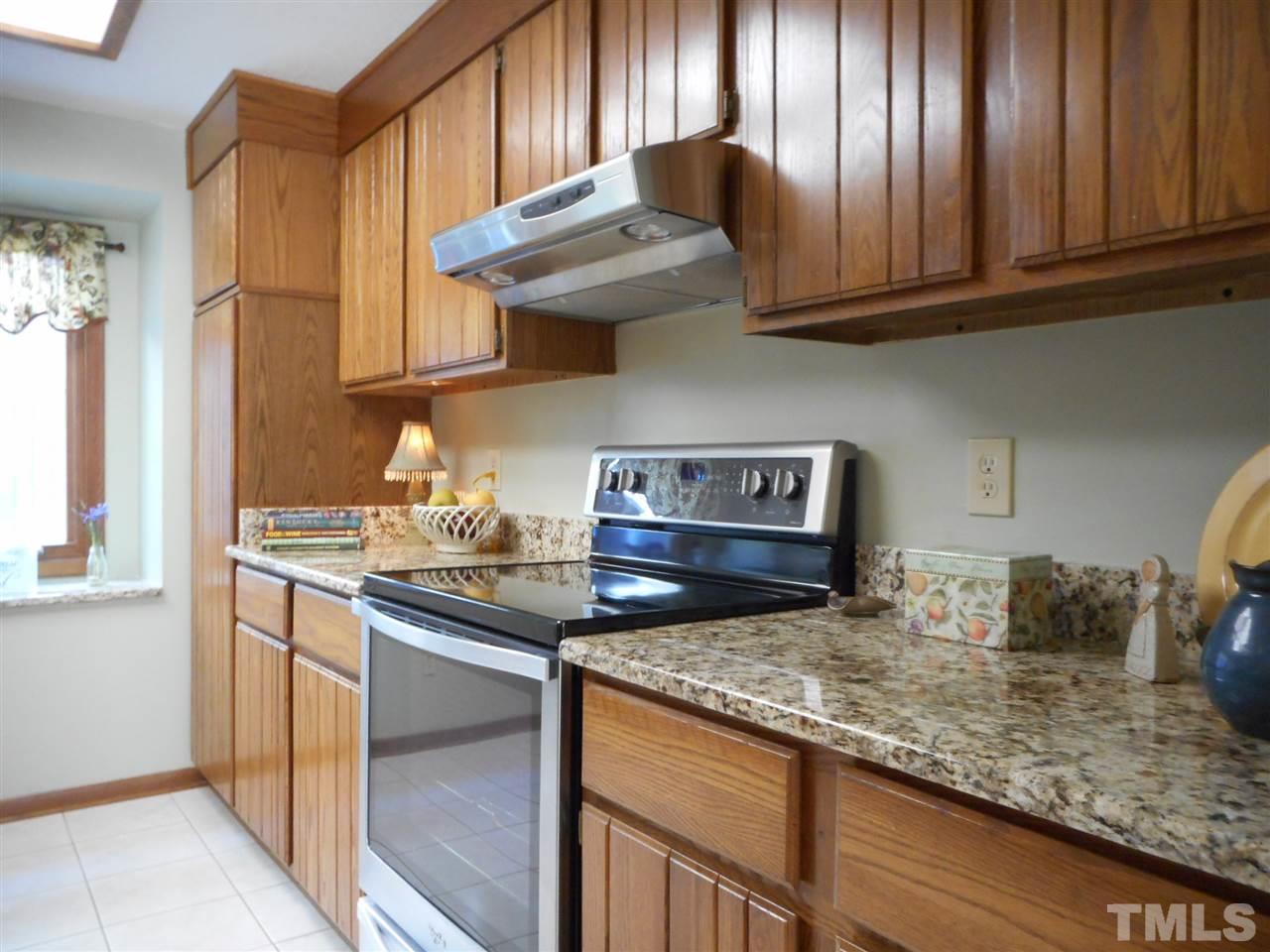 4315 Sunscape Lane Raleigh, NC 27613 - Photo 4 of 25