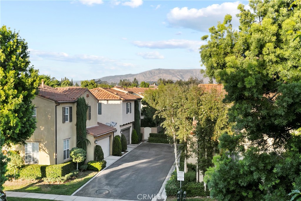 44 Modesto Irvine, CA 92602 - Photo 14 of 36