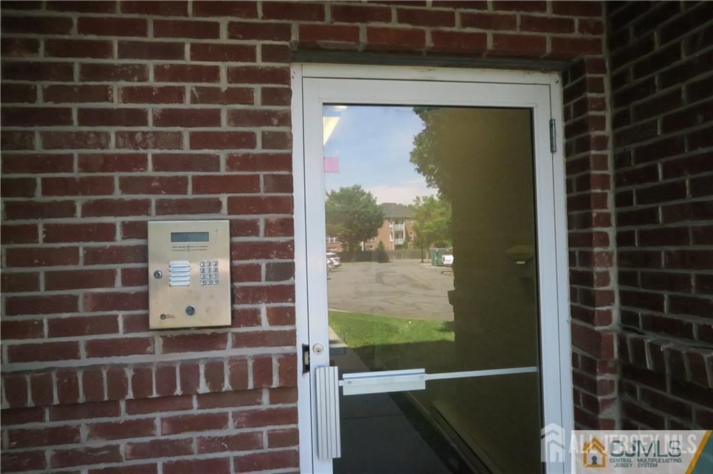 160 Durham Avenue, Unit 305 Metuchen, NJ 08840 - Photo 28 of 31