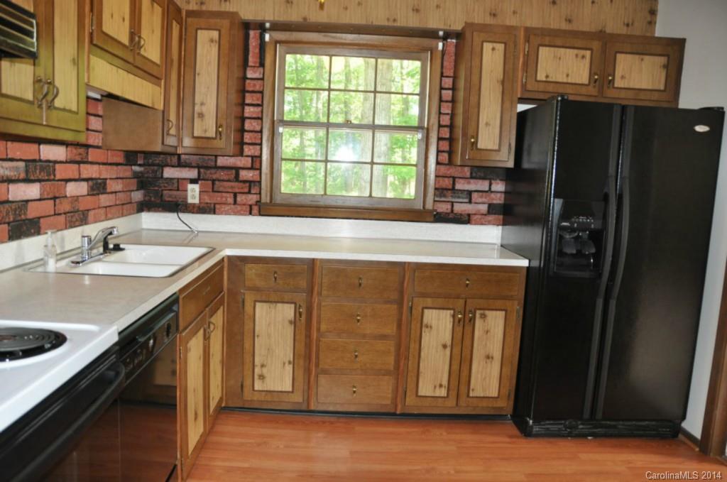 6406 Old Post Road Charlotte, NC 28212 - Photo 12 of 24 Gallery Image 12