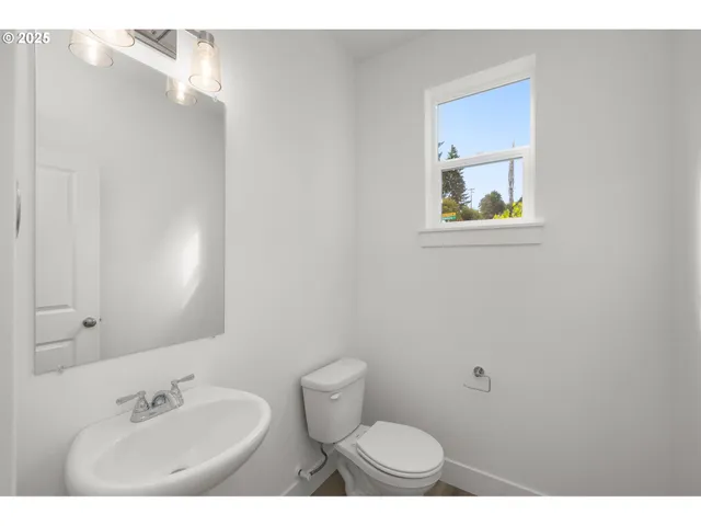 $719,500 | 18901 Southwest Northridge Court, Unit LOT 7, Beaverton, OR 97007