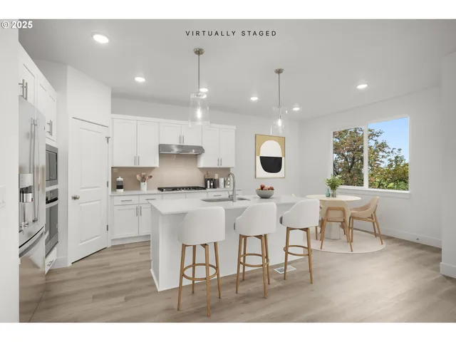 $719,500 | 18901 Southwest Northridge Court, Unit LOT 7, Beaverton, OR 97007