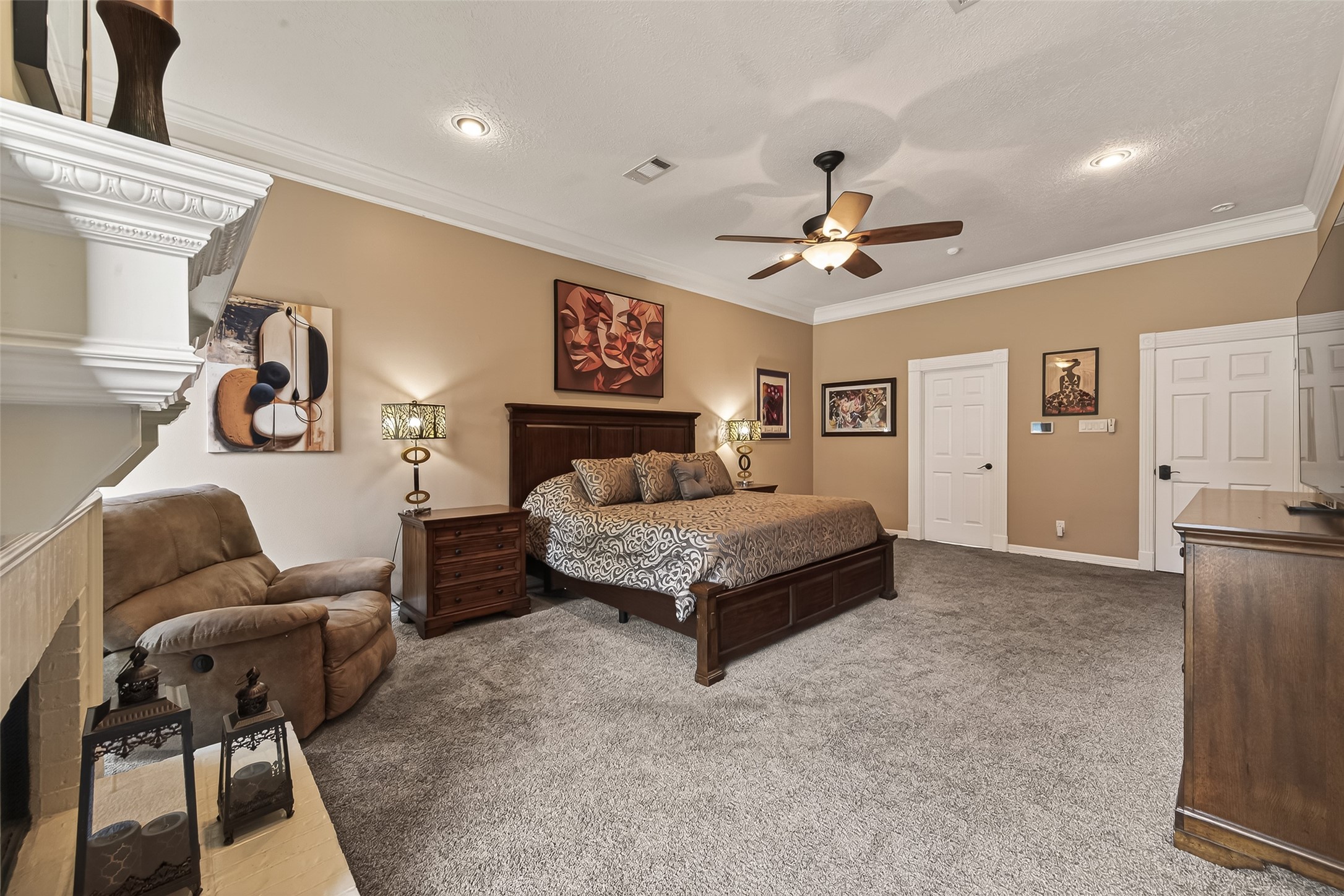 17107 Wunder Hill Drive Spring, TX 77379 - Photo 22 of 48 This room is a true retreat with a gas fireplace!