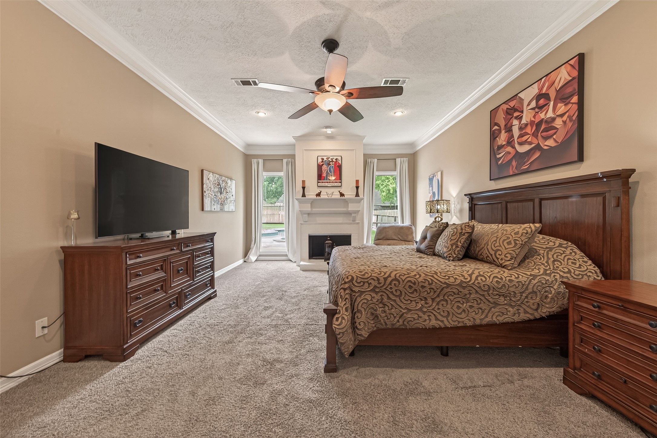 17107 Wunder Hill Drive Spring, TX 77379 - Photo 23 of 48 Plenty of space for oversized furniture and even a cozy sitting area.