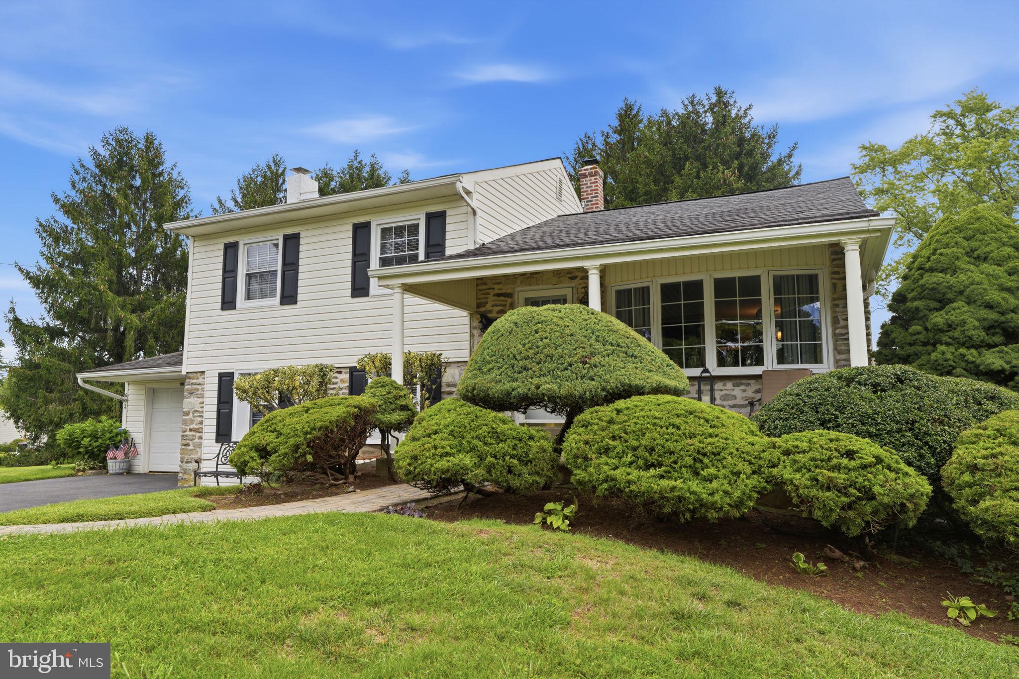 603 Paddock Road Southampton, PA 18966 - Photo 2 of 34 Gallery Image 2