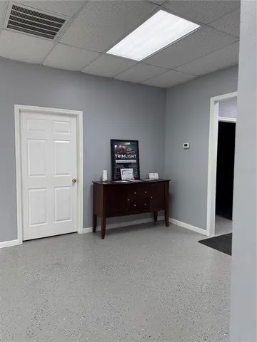 a view of livingroom with furniture